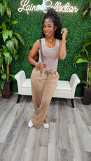 The Simple Me Top(Mocha) - Laine Collection