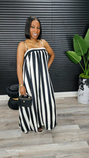 Splendid Stripe Maxi Dress(Black) - Laine Collection